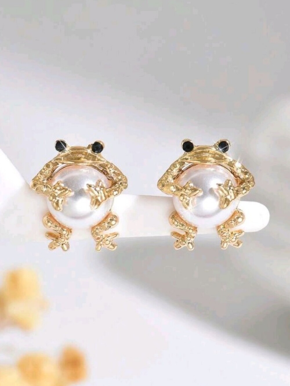 NEW! Minimalist Gold Frog Pearl Stud Earrings - Women Jewelry